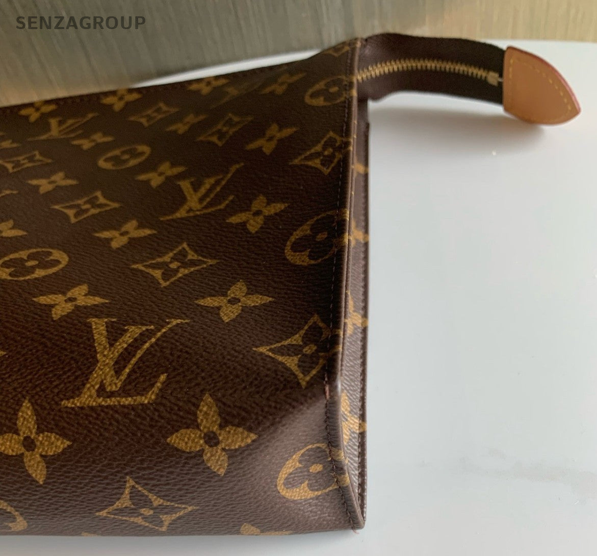 Louis Vuitton Monogram Clutch 26 Handbag Brown M47542