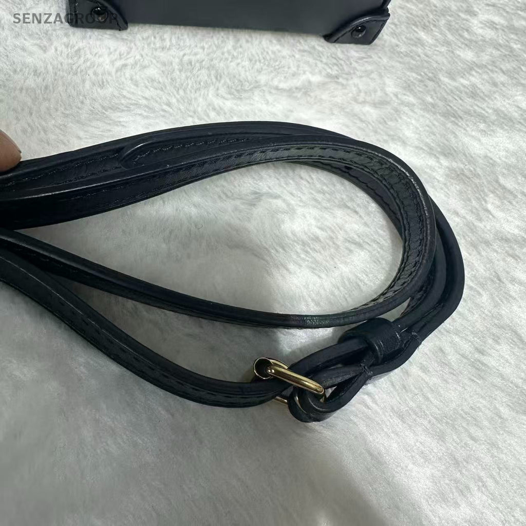 Louis Vuitton Monogram Trunk Black gold Shoulder bag Brown Women Classic