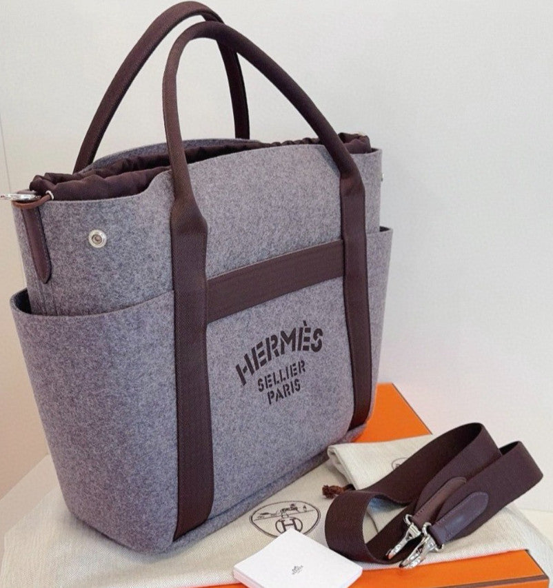 Hermès Groom Tote Equestrian Collection Top Handle Shoulder Crossbody Bag Purple