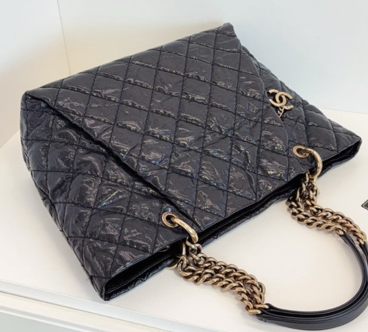 Chanel Diamond Tote Calfskin Chain Shoulder Bag Black Gold Women Classic