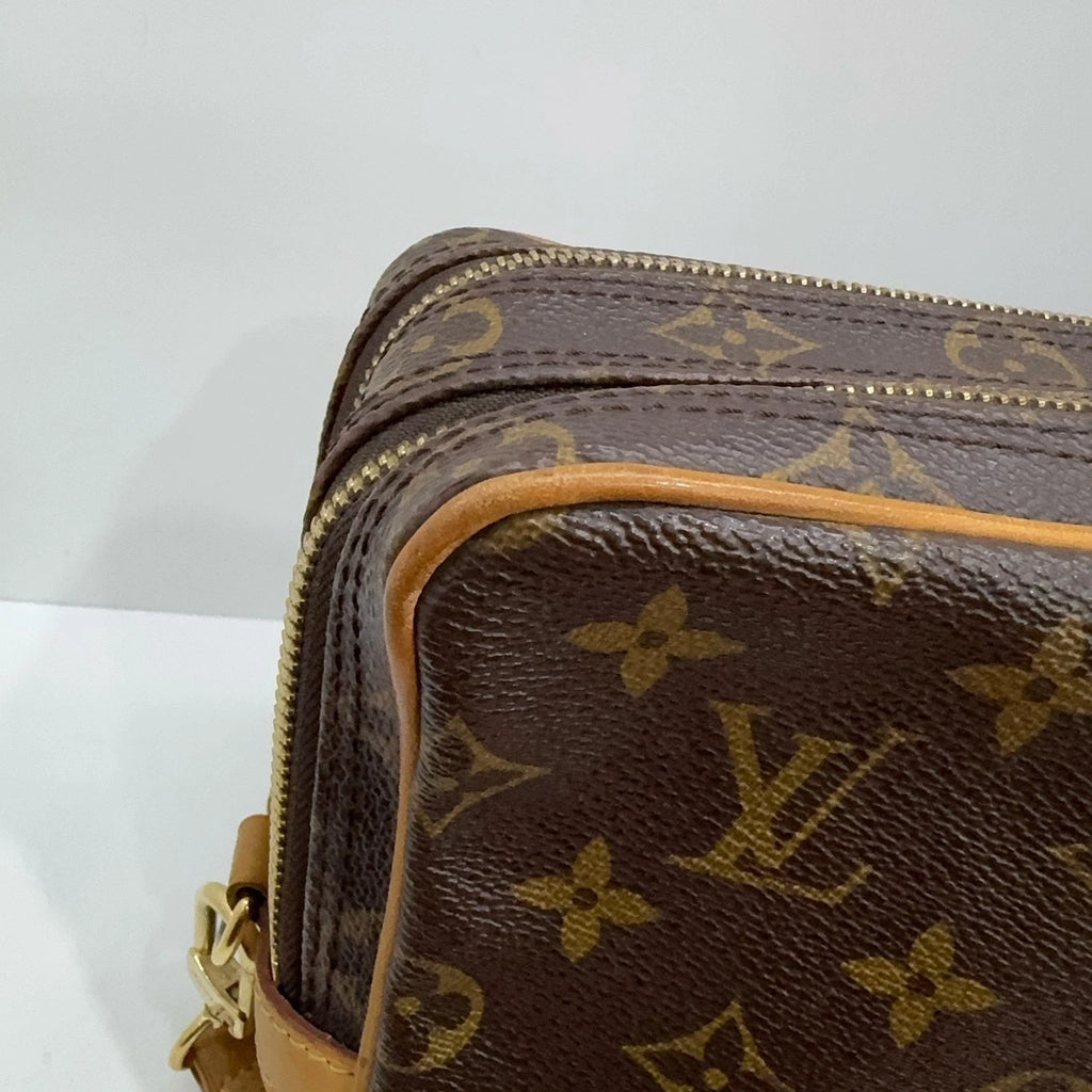 Louis Vuitton Limited Edition Monogram Panda Graphic Clutch For Women