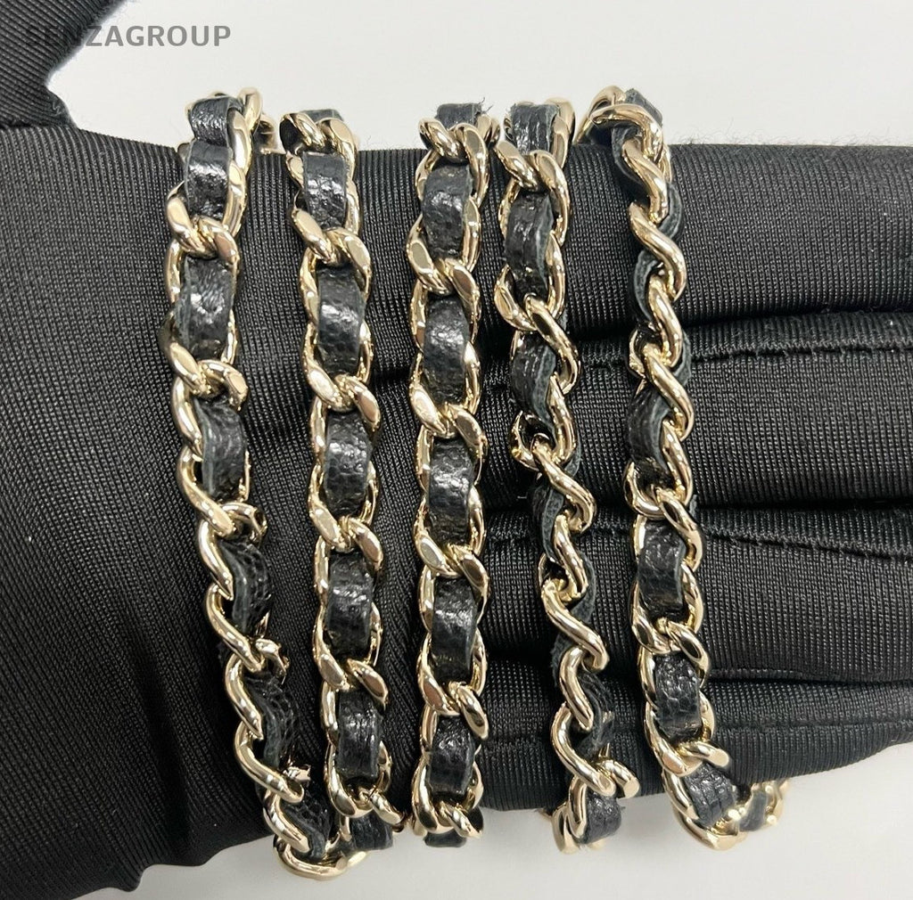 Chanel Calfskin Diamond Chain Shoulder Bag Crossbody Black Gold Used Women