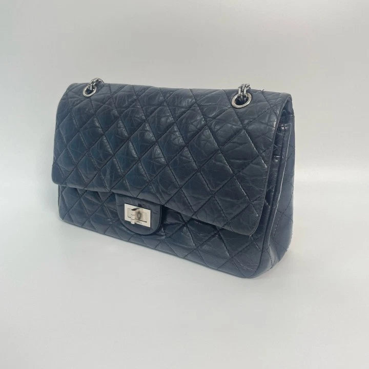 CHANEL Black Calfskin Leather 2.55 Large Chain Shoulder Crossbody Bag For Women