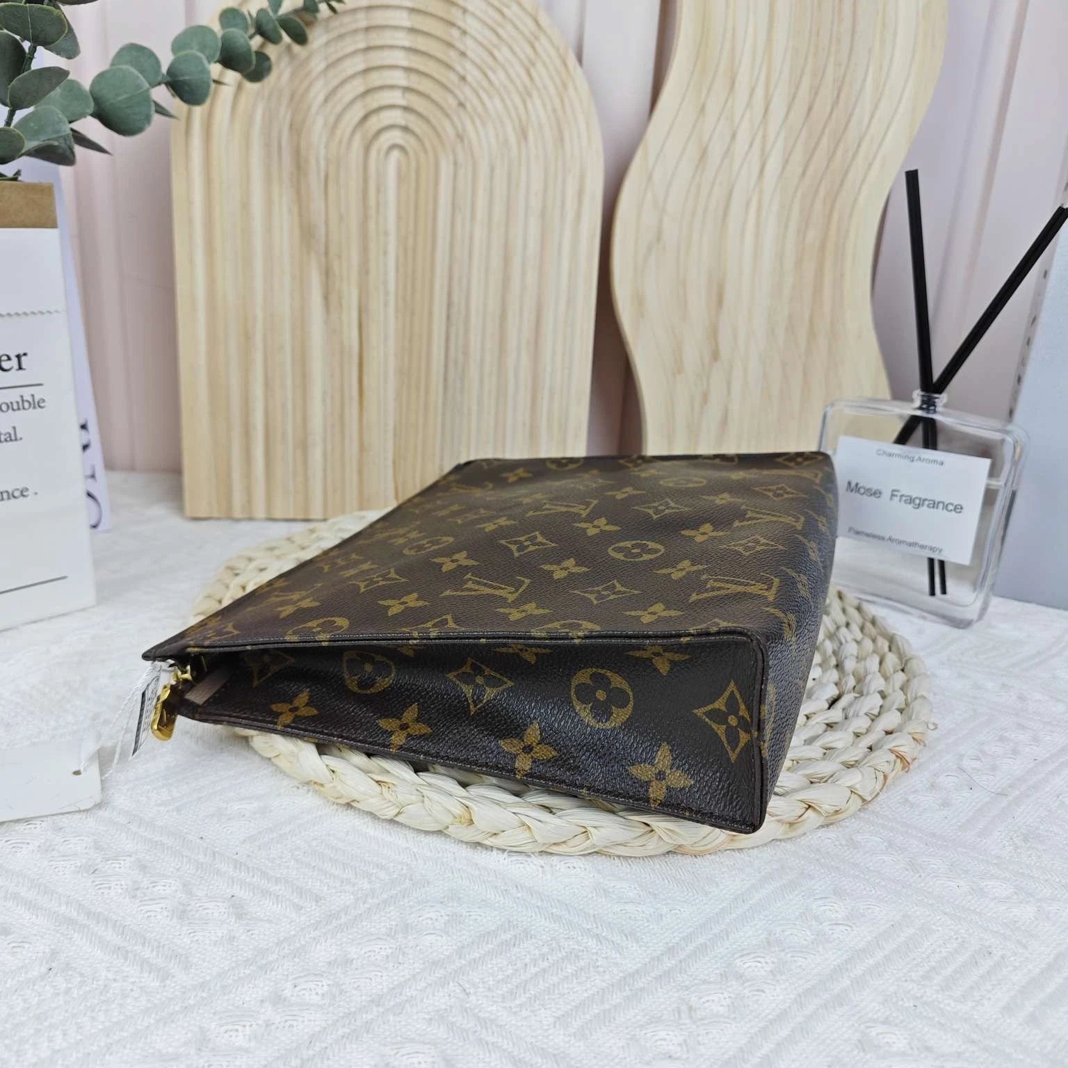 Louis Vuitton Monogram Canvas Toiletry Pouch Clutch For Women