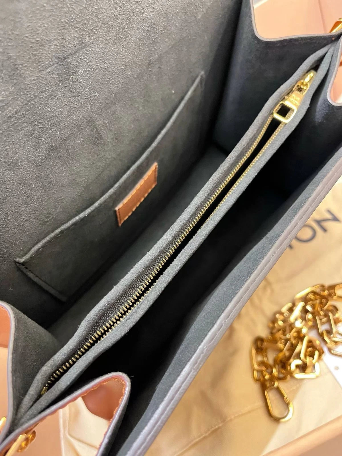 Louis Vuitton Dauphine MM Chain Shoulder Crossbody Brown Gold Women Classic