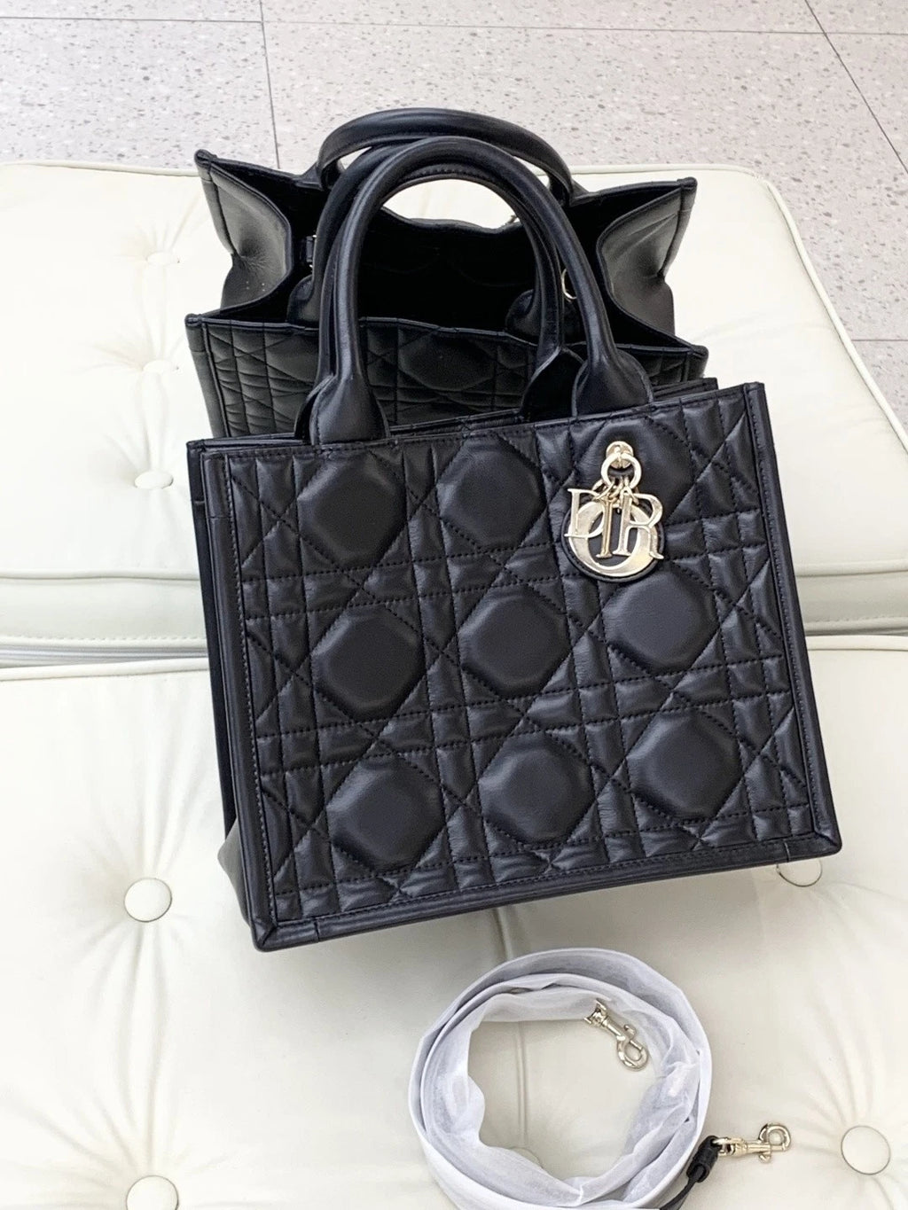 Dior Book Tote Crossbody Top Handle Excellent