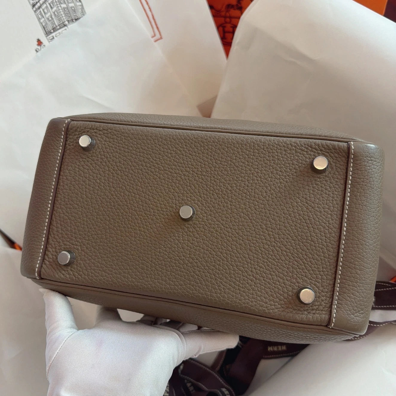 Hermes Lindy26 Top Handle Shoulder Bag Gray Silver Women Classic Fashion