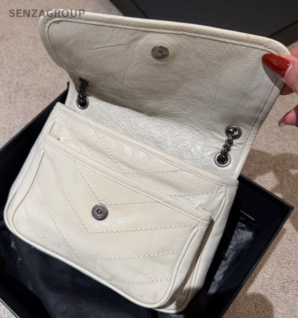 Saint Laurent Niki PM Chain Shoulder Bag White Silver Used Women Classic Fashion