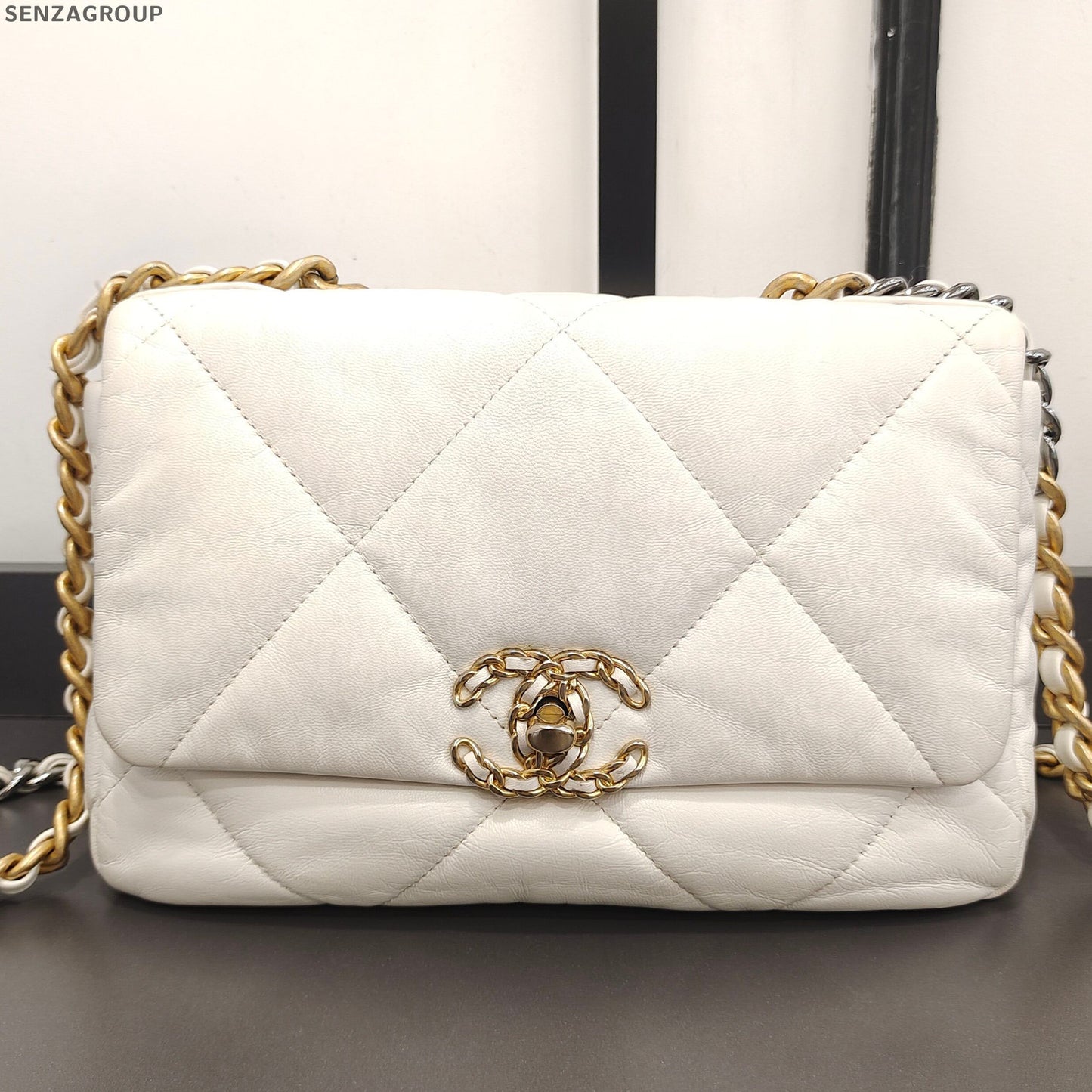Chanel 19 Bag Quilted Lambskin Chain Shoulder Bag White Gold Women