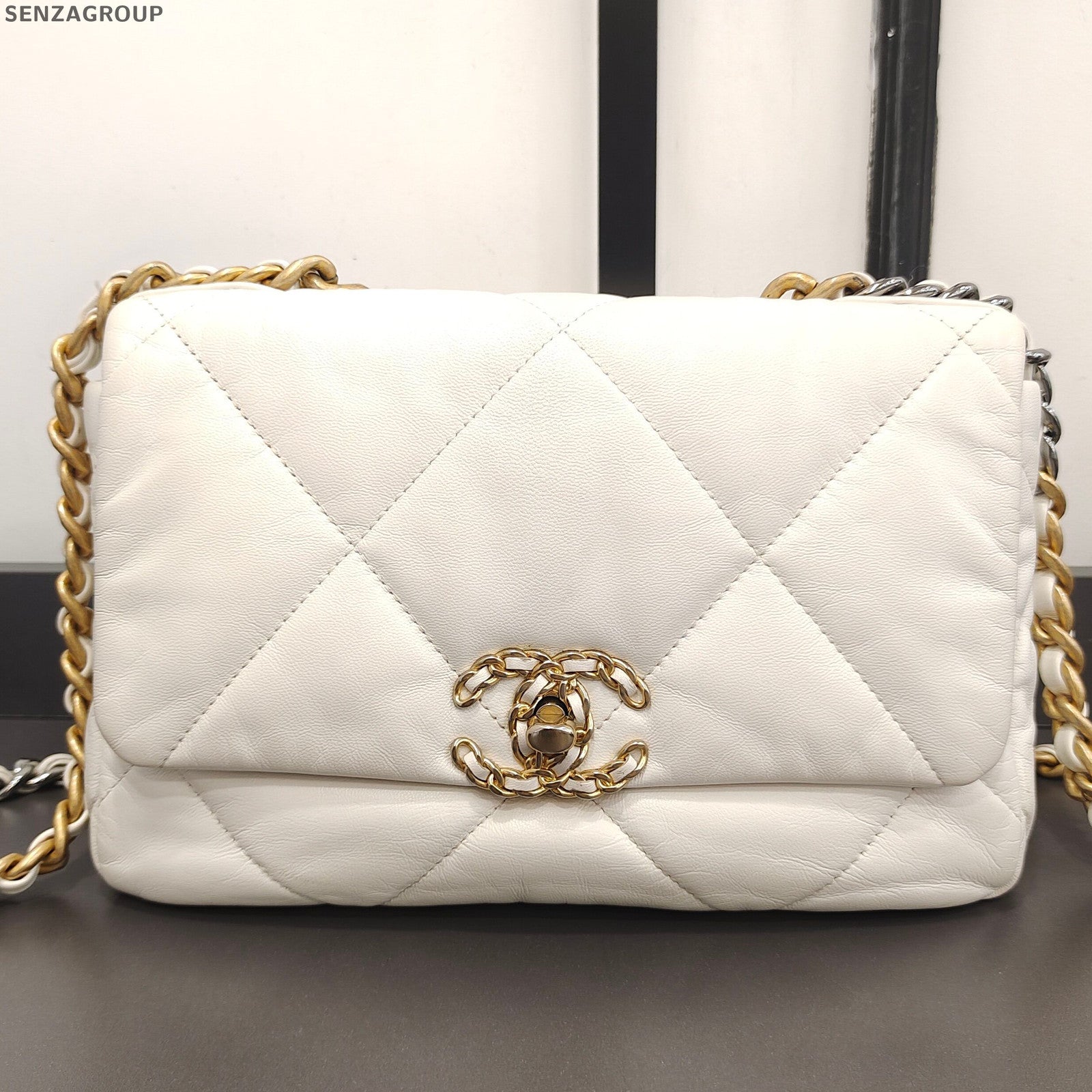 Chanel 19 Bag Quilted Lambskin Chain Shoulder Bag White Gold Women