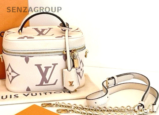 Louis Vuitton Vanity box All Leather Logo Top Handle Shoulder bag Cream white