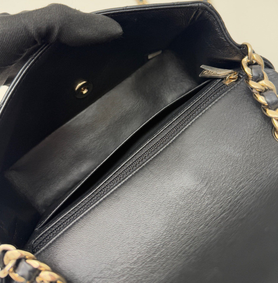 Chanel  Classic Flap Mini Lambskin Chain Shoulder Bag Crossbody Black Women