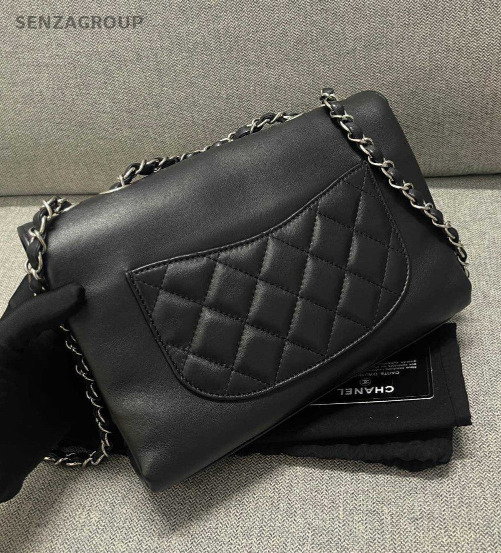 CHANEL CC Chain Shoulder bag Black Silver Women Classic