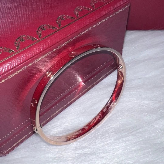 Excellent Cartier Love Classic Bangle Bracelet 18k Rose Gold Double Screw Size18
