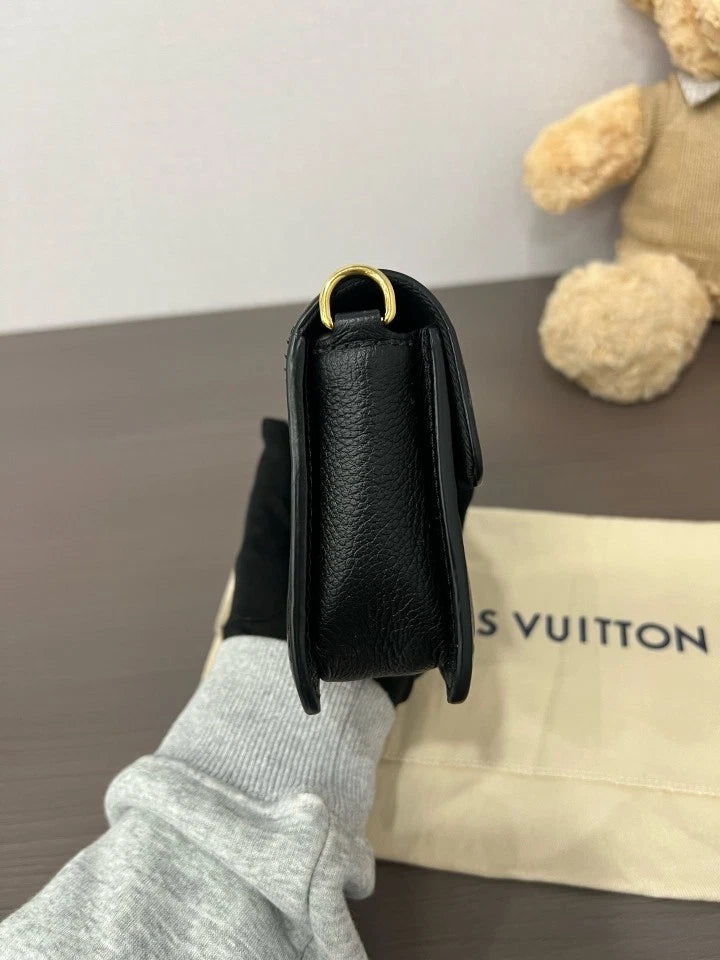 Louis Vuitton Metis Wallet On Chain Crossbody Bag For Women