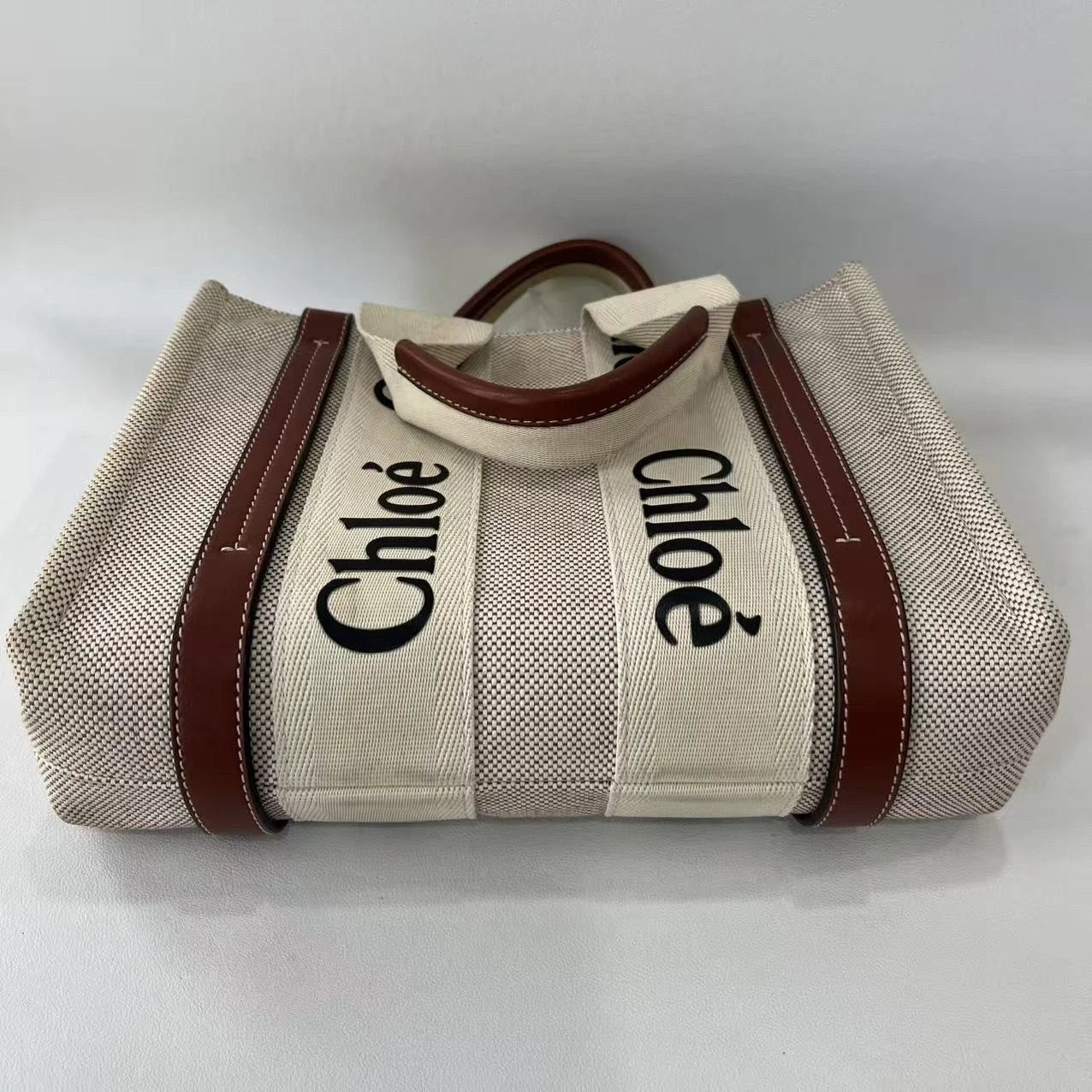 Chloe Women Beige Canvas Tote Handbag