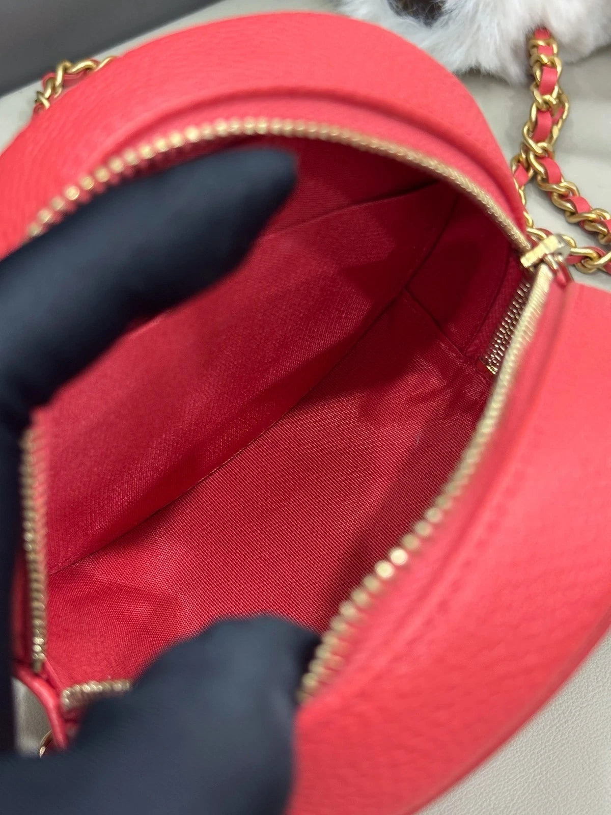 Chanel Diamond Round Bag Chain Crossbody Red Gold Women Classic