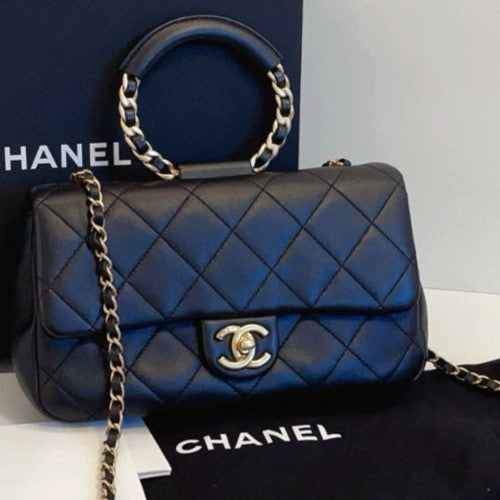 Chanel Diamon Chain Shoulder Bag Crossbody Black Gold Used Women Classic
