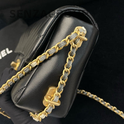 Chanel Black Gold Chain Shoulder Crossbody Bag Classic Fashion