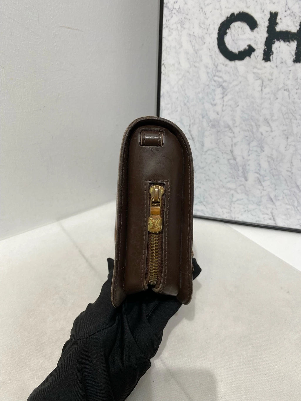 Louis Vuitton Damier Canvas Clutch Bag For Women