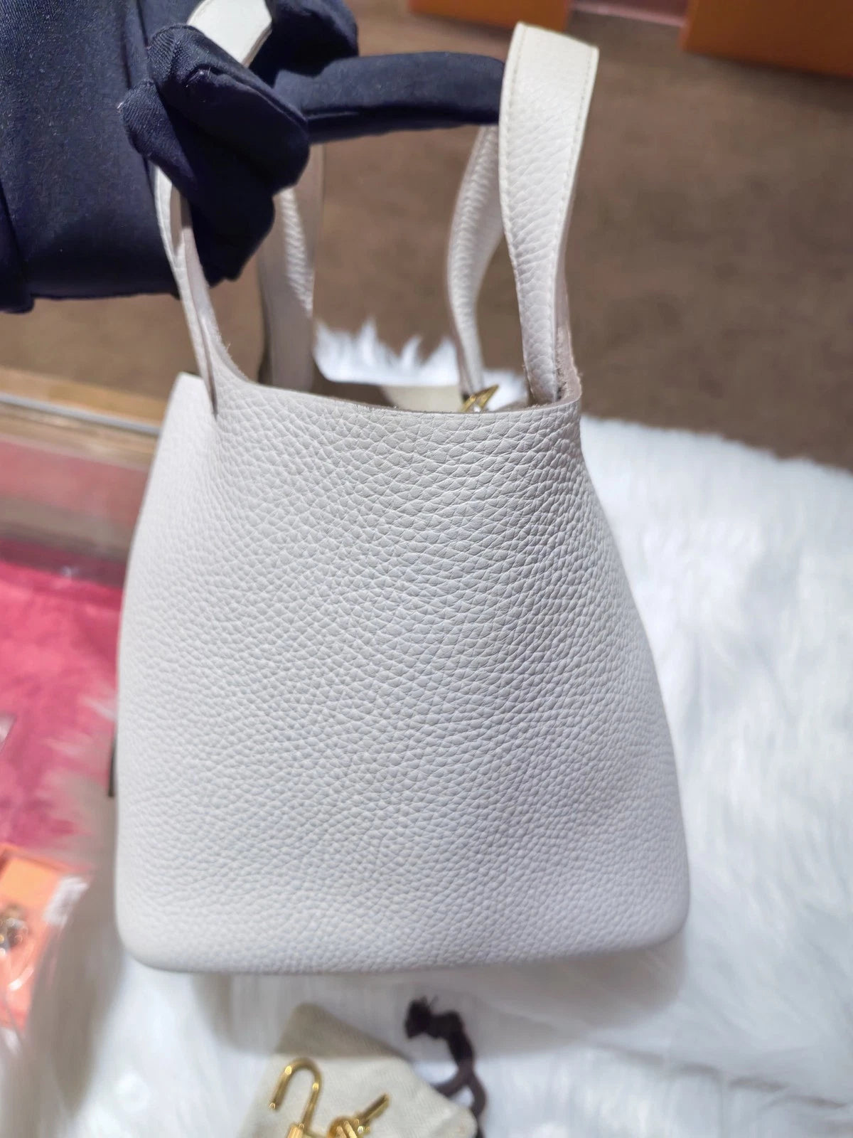 Hermes Stamp Pre-owned Bucket Handbag For Women