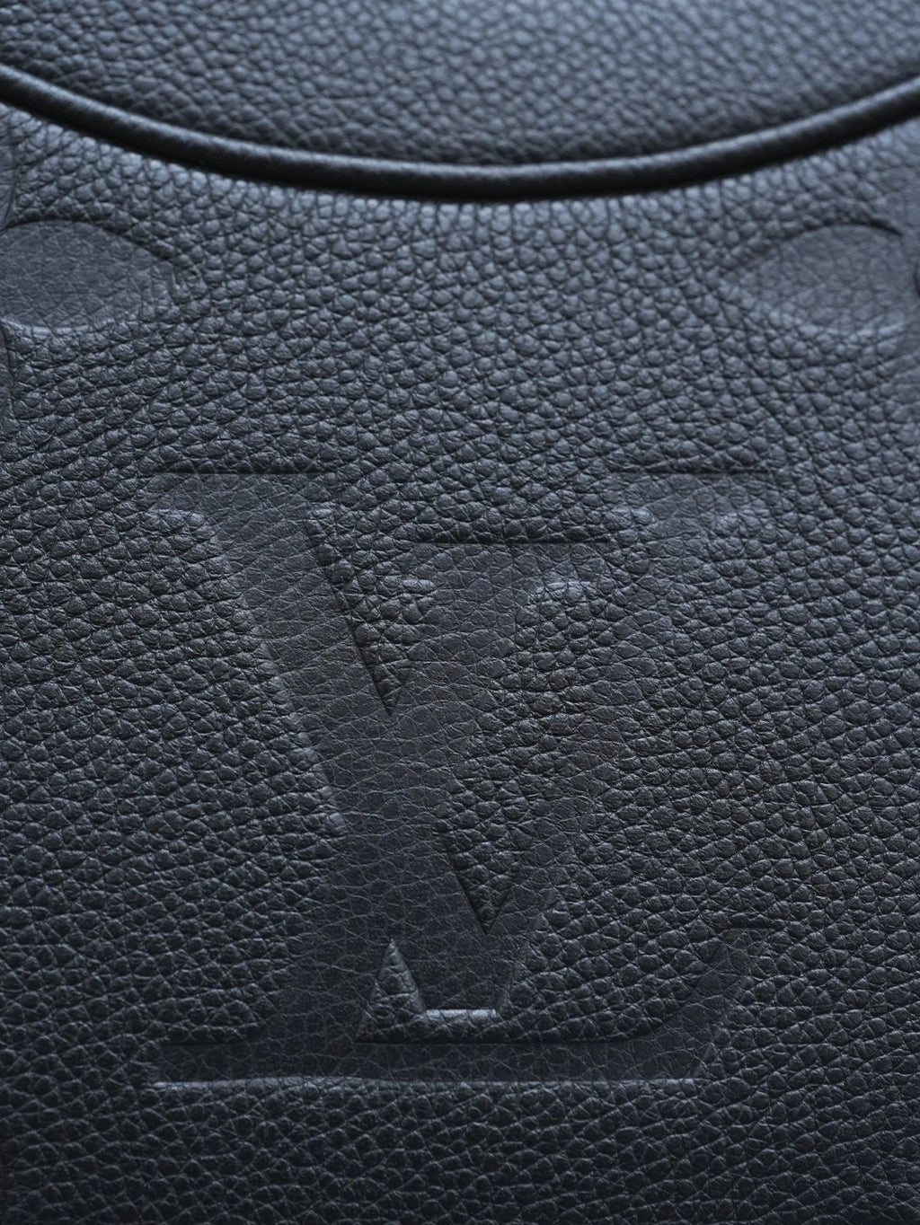 Louis Vuitton Bagatelle Monogram Empreinte Black Gold Shoulder Bag Excellent