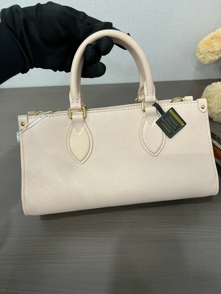 Louis Vuitton OnTheGo Horizontal Tote Top Handle Shoulder Bag For Women