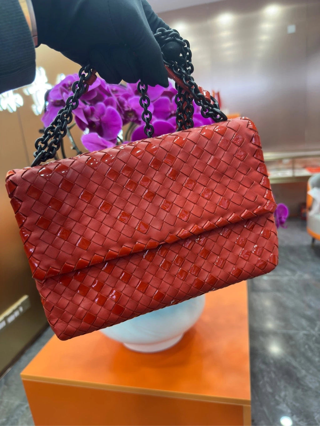 Bottega Veneta Red Crossbody Shoulder Bag for Women