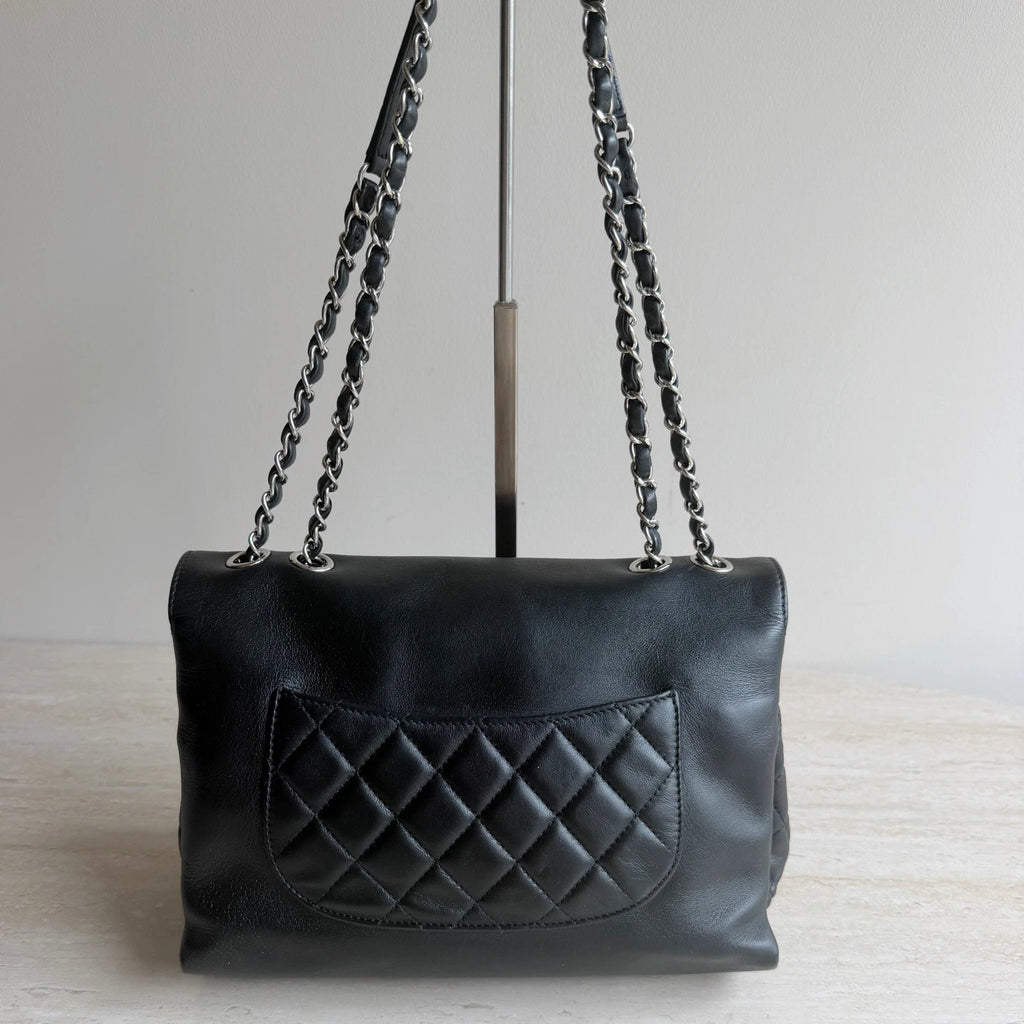 Chanel Diamond Calfskin Leather Flap Chain Shoulder Bag Silver Hardware