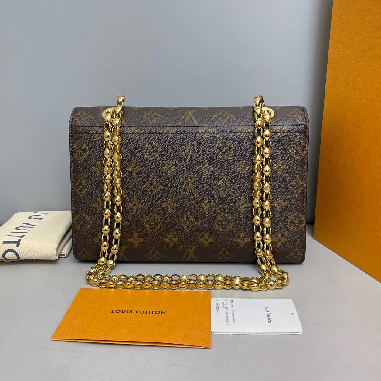 Authentic Louis Vuitton Victoire Chain Monogram Shoulder Bag Brown GHW