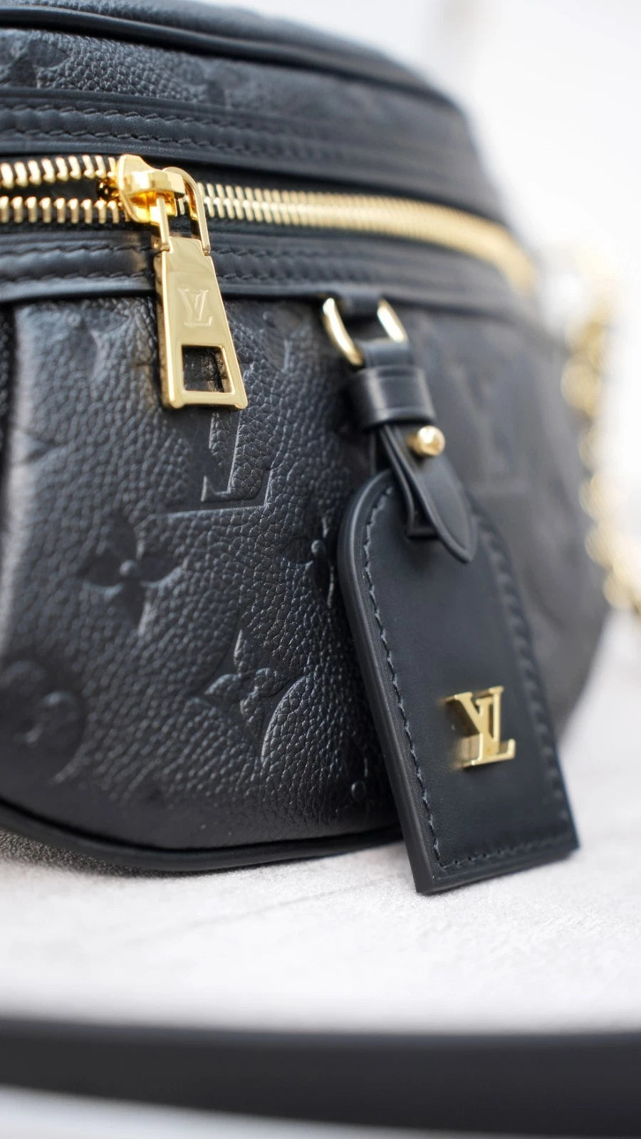 Louis Vuitton High Rise PM Bumbag Monogram Empreinte Black Excellent