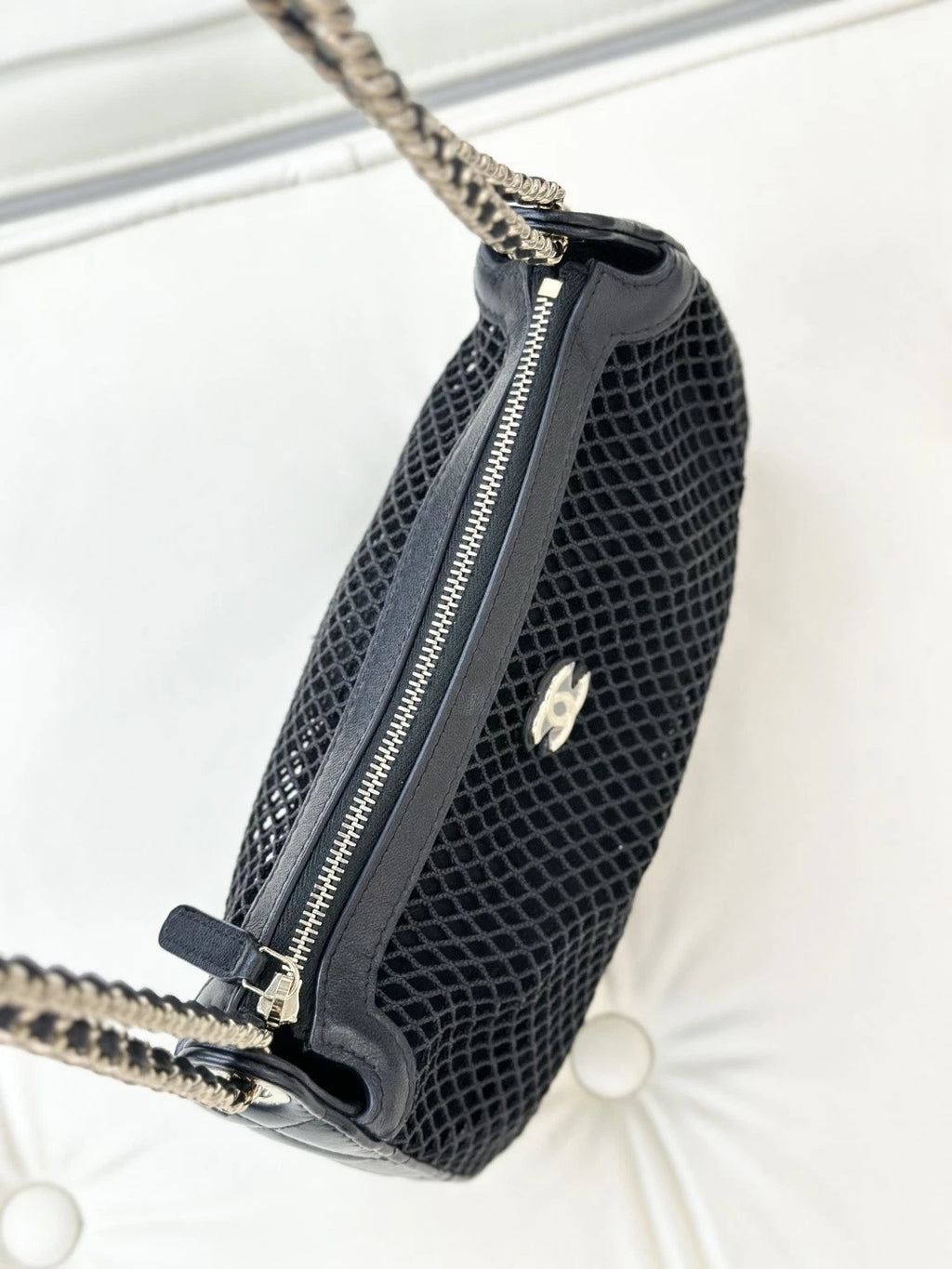 Chanel Calfskin Chain Shoulder Bag Crossbody Black Gold Used Women Classic S