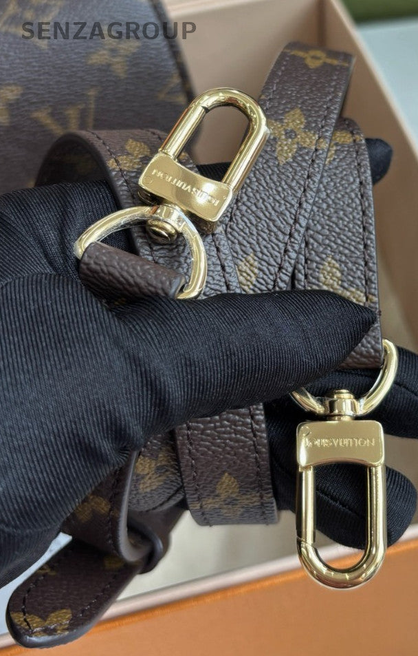Louis Vuitton Monogram POCHETTE MÉTIS Shoulder bag Canvas Alomost brand NEW