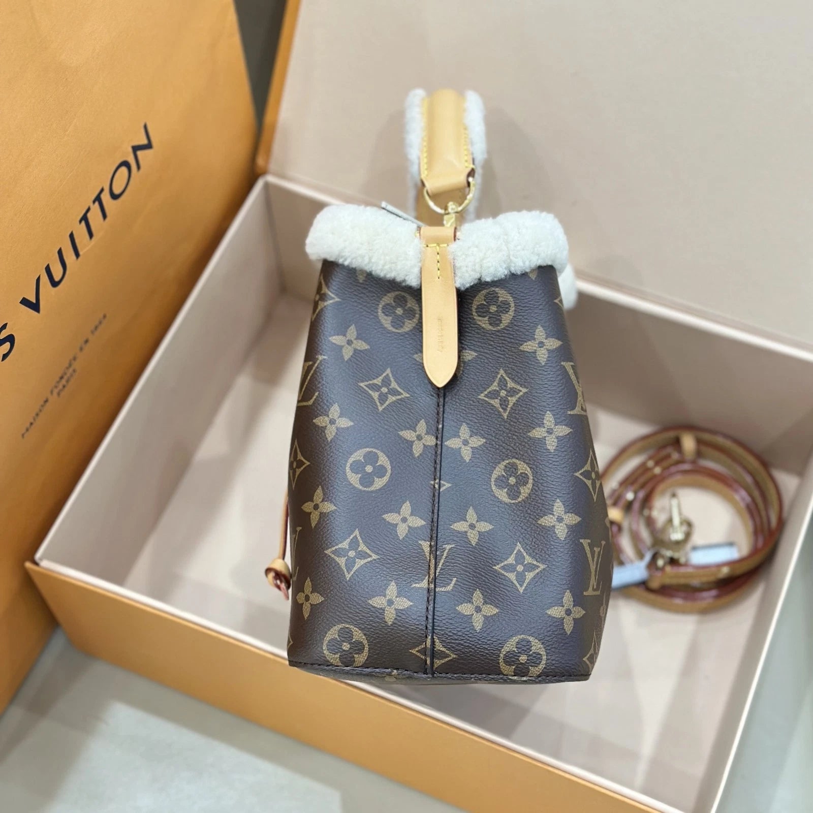 Louis Vuitton Noe BB Small Furry Bucket Bag For Women
