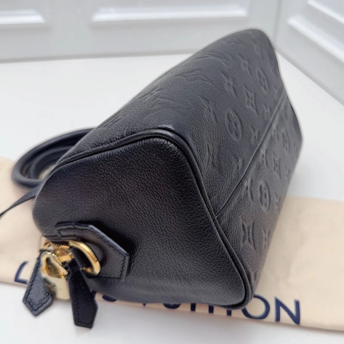 Louis Vuitton Speedy 20 Calfskin Top Handle Crossbody Bag Black Women Classic