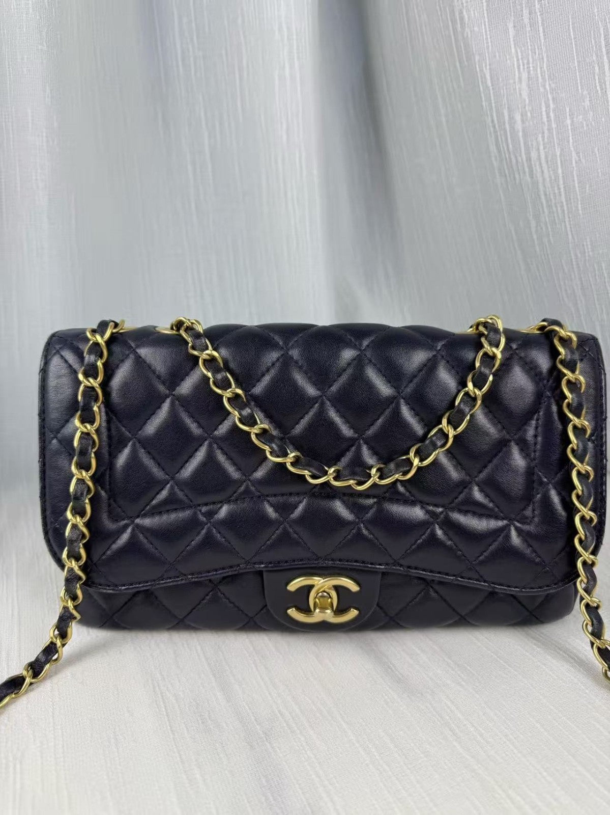 CHANEL Classic Flap MM Lamskin Chain Shoulder bag Crossbody Black-blue Women