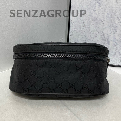 Gucci GG Supreme Black Crossbody Bag with Silver Hardware - Classic Women's