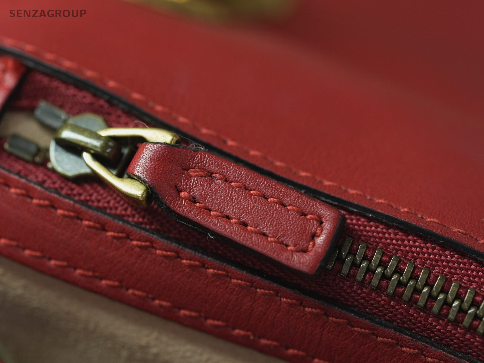 GUCCI Marmont Red with gold Crossbody Shoulder bag