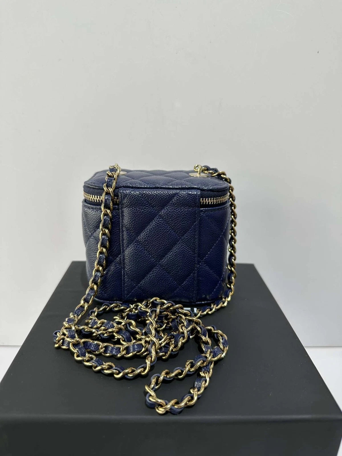 CHANEL Navy Chain Shoulder Crossbody Bag For Women