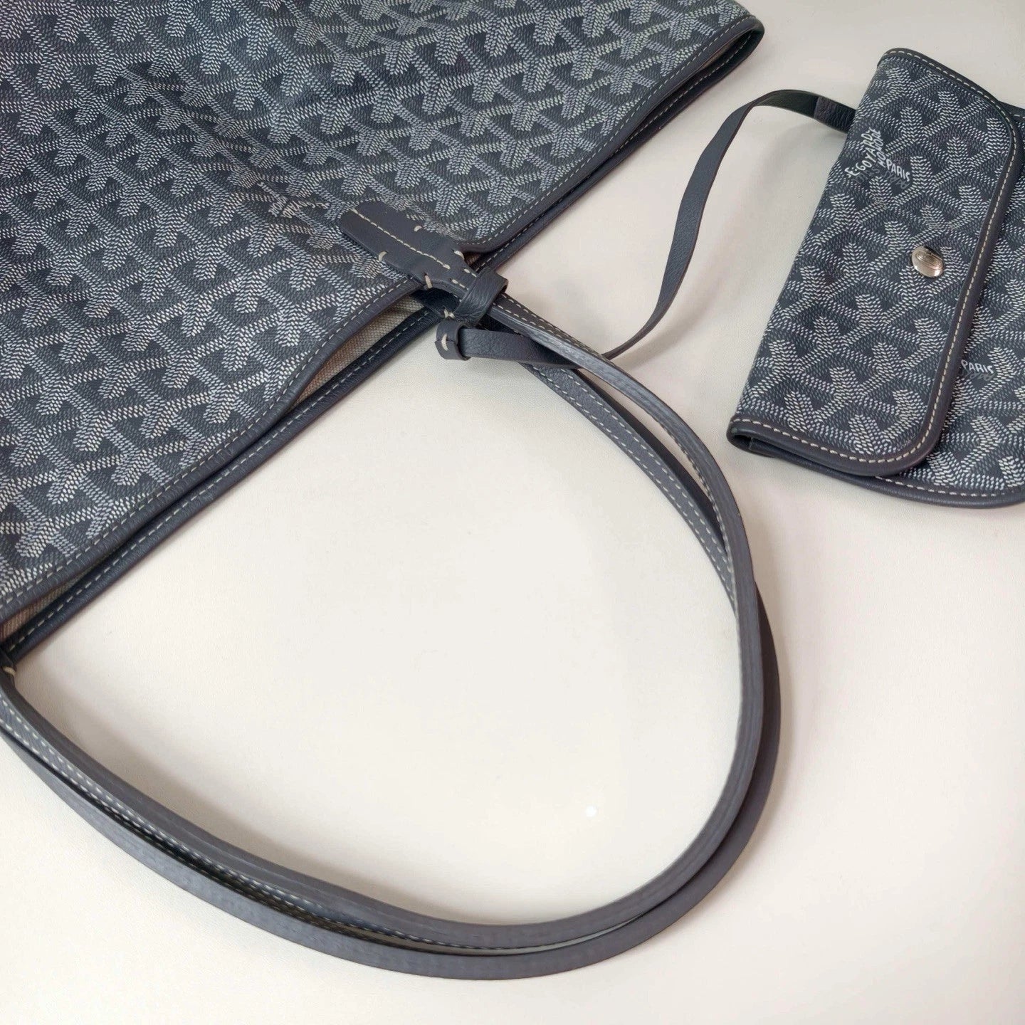 Goyard Saint Louis GM Top Handle Shoulder Bag Black Silver Women Classic