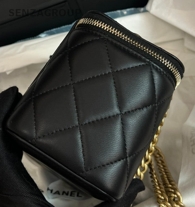Chanel 23S Lambskin Chain Crossbody Black Gold Diamond Women Classic Fashion