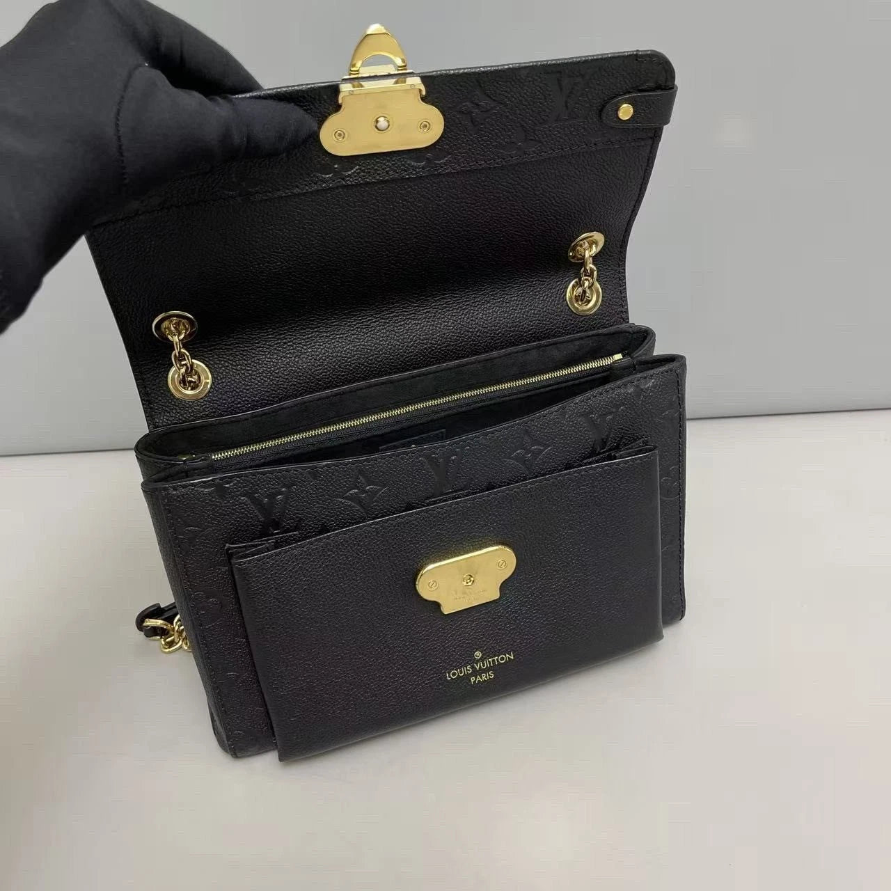 Louis Vuitton Vavin Black Gold Shoulder Bag Crossbody Excellent