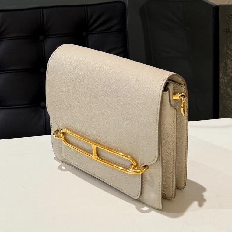Hermès Roulis 19 Bag in White Gold - Classic Women's Shoulder Crossbody