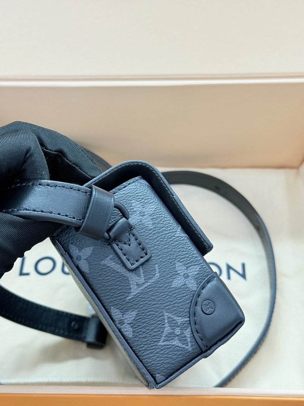 Louis Vuitton Black Leather Steamer Top Handle Bag For Women