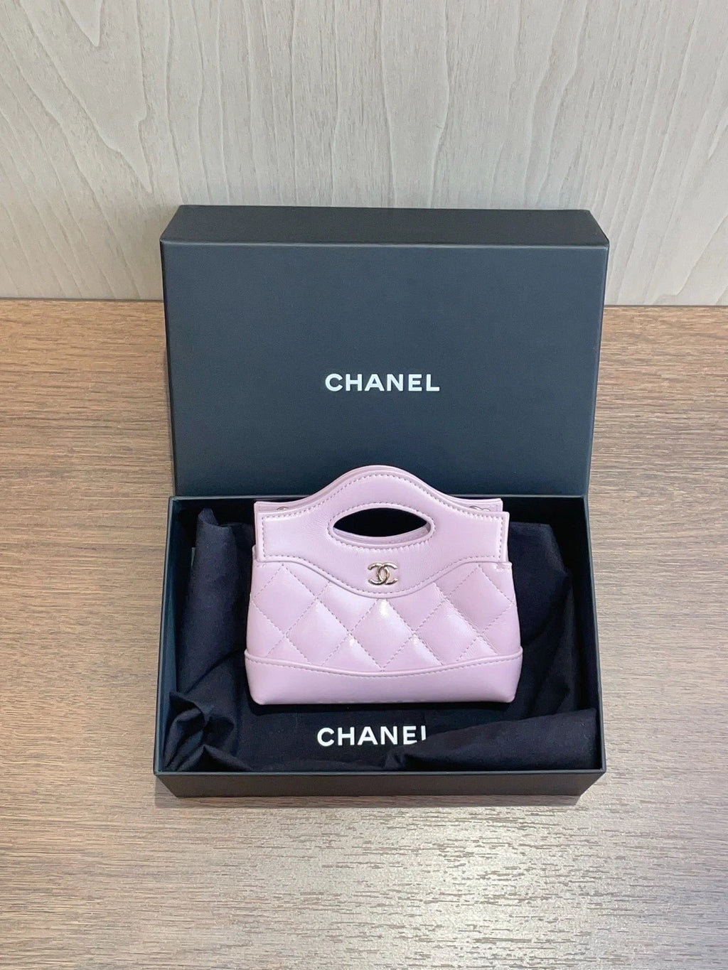 CHANEL 31 Bag Series Super Mini Handle Bag Daily Use Pink Classic