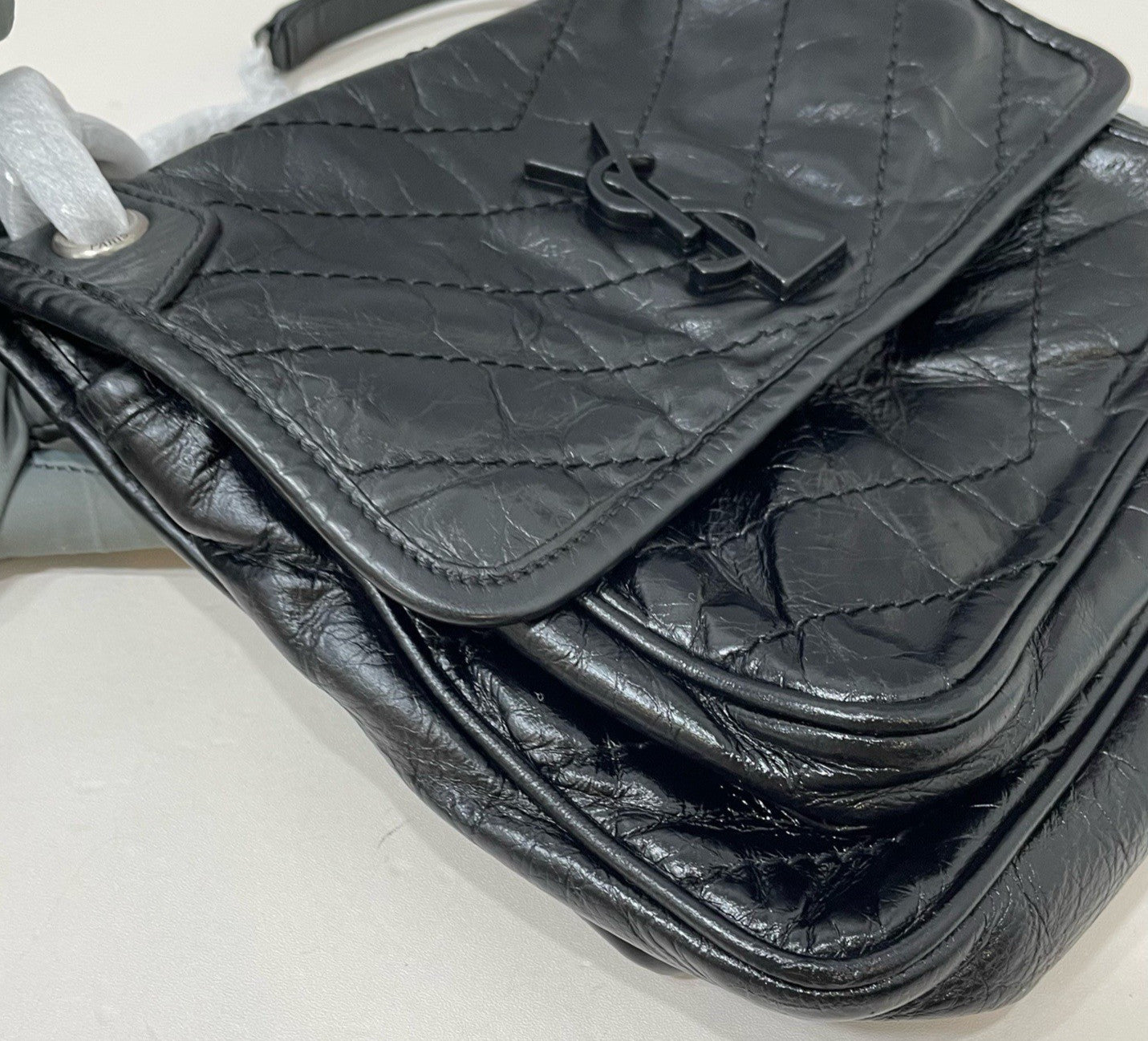 Saint Laurent Niki PM Shoulder Bag Black Silver Used Women Classic Fashion