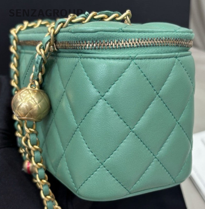 Chanel Chain Diamond Shoulder Bag Crossbody Green Gold Women Classic Zipping