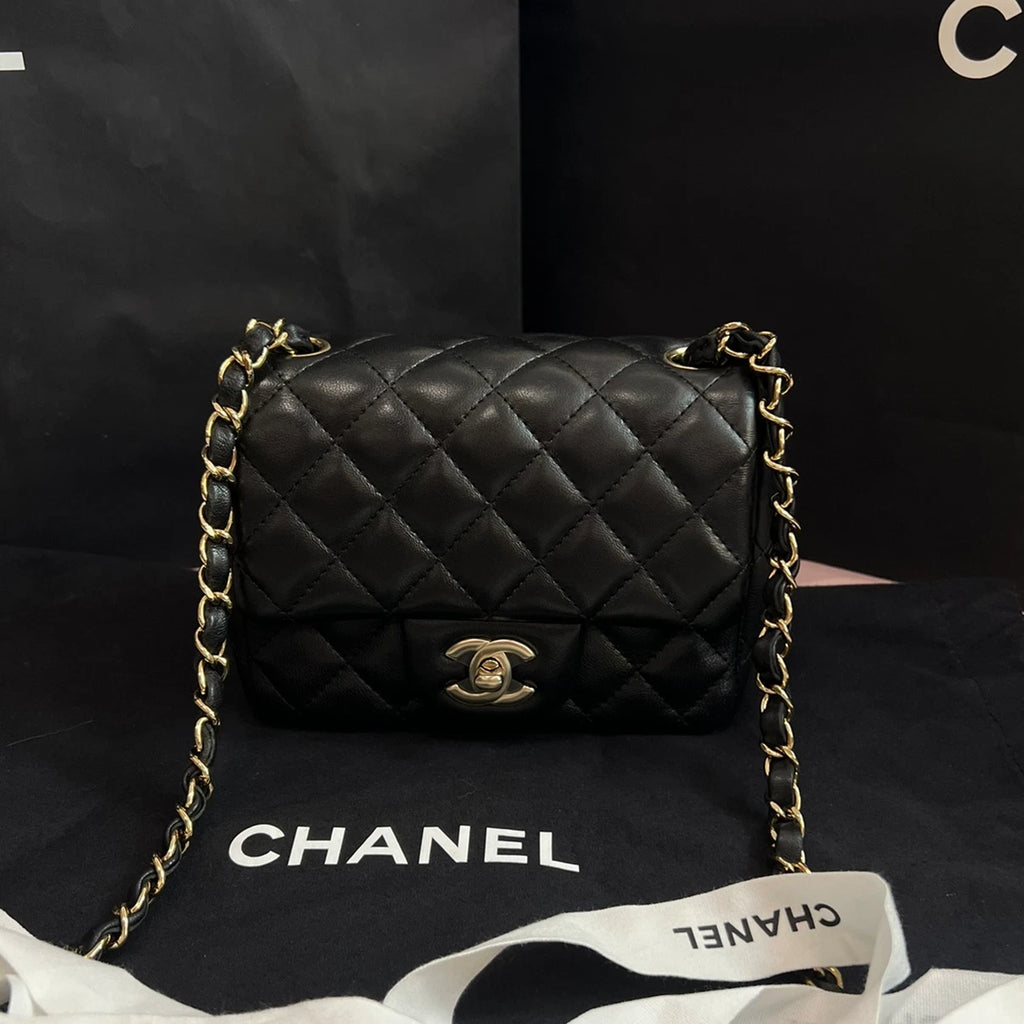 Chanel Classic Flap Lambskin Chain Shoulder Bag Crossbody Black Gold Women