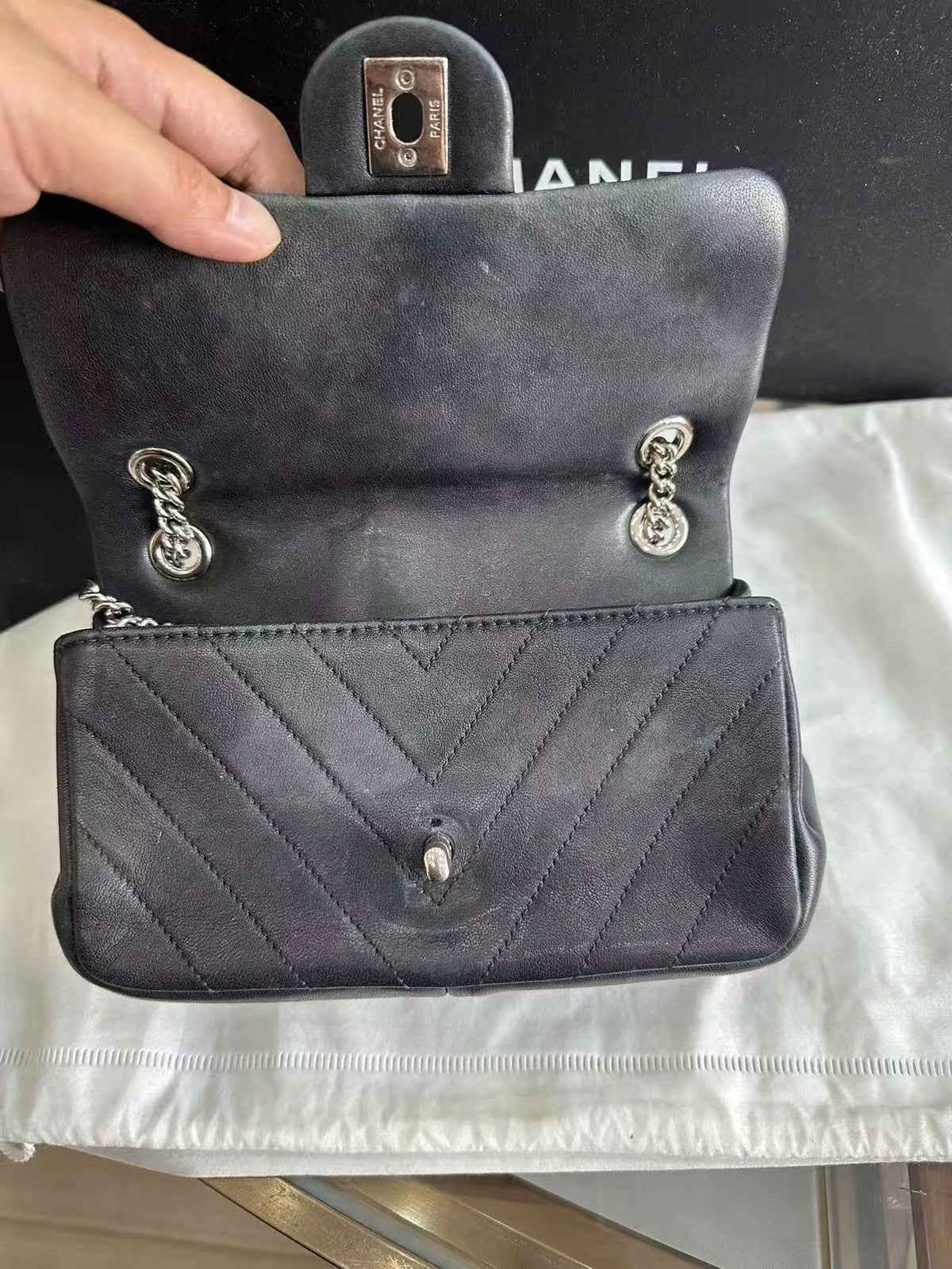 CHANEL Black Silver Lambskin Mini Chain Crossbody For Women