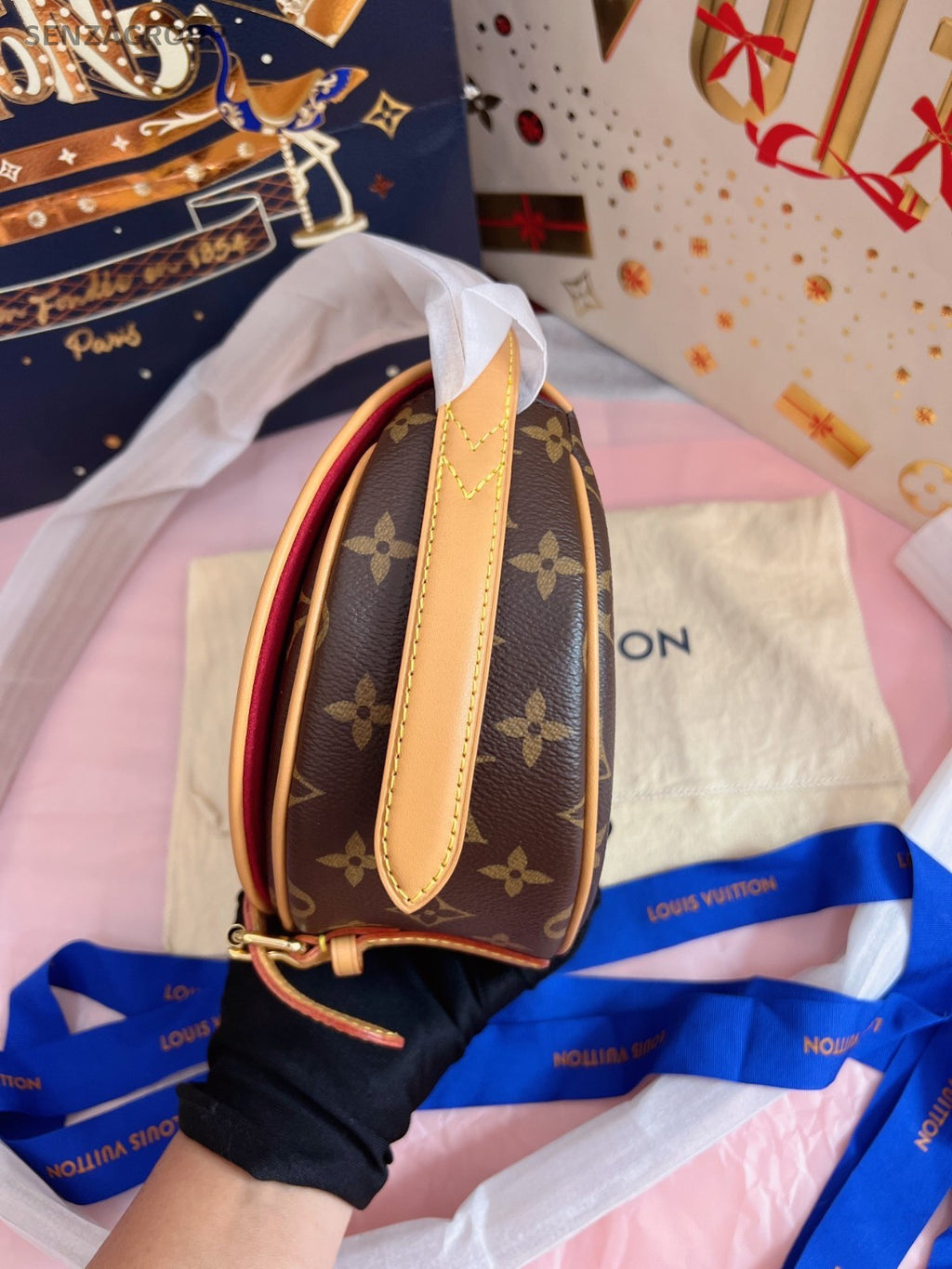 Louis Vuitton Saddle Monogram Shoulder bag Crossbody Women Brown